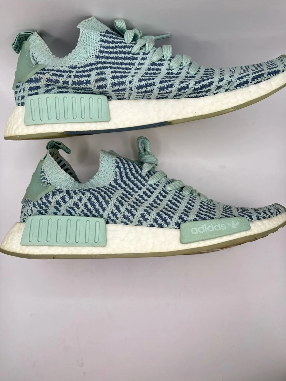 adidas Men's 10 NMD R1 Primeknit Mint Green & Blue Sneakers